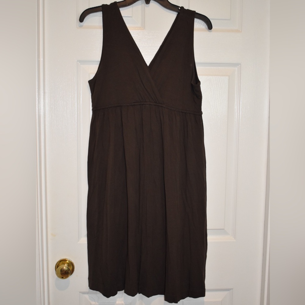 New York & Company Brown Midi Sundress V-Neck Sleeveless. Size M